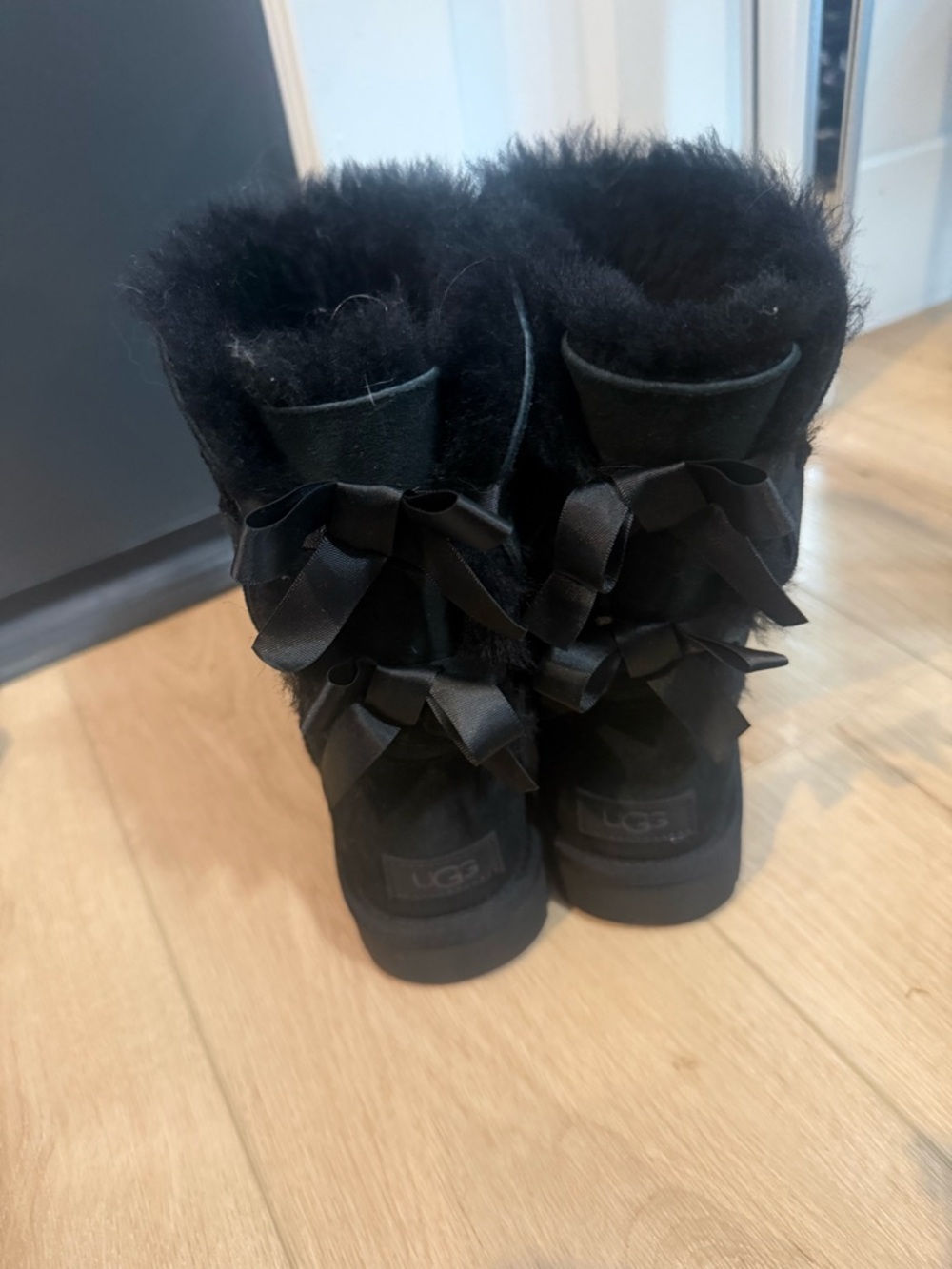 NWOT UGG - Bailey Bow || Boots